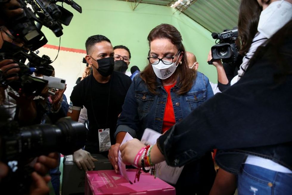 Hondurans vote for president as leftist contender vies to end conservative rule