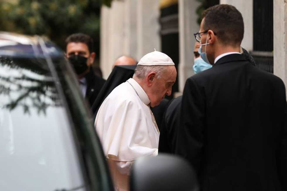 Orthodox priest shouts 'Pope, you are a heretic' at Francis in Athens