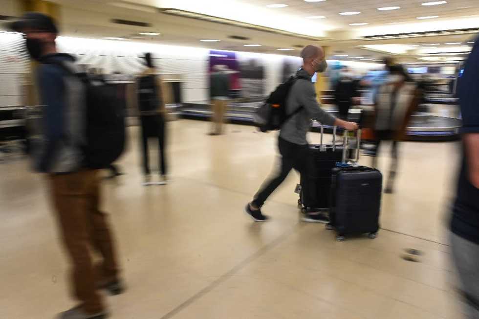 US airport chaos as more than 2,600 flights canceled after weather hits