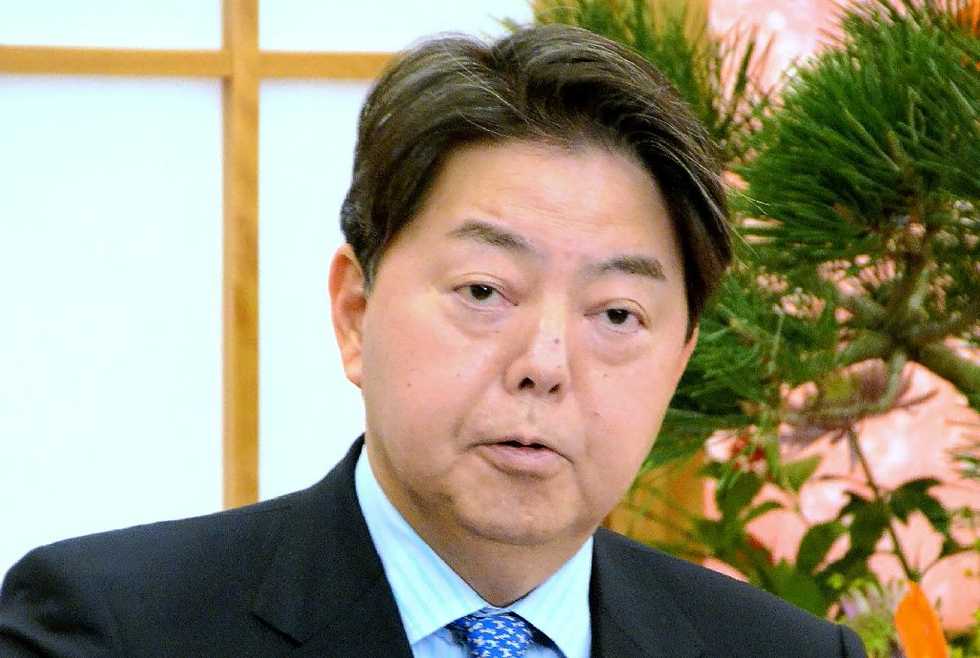 Japan seeks restrictions on US troops after virus surge