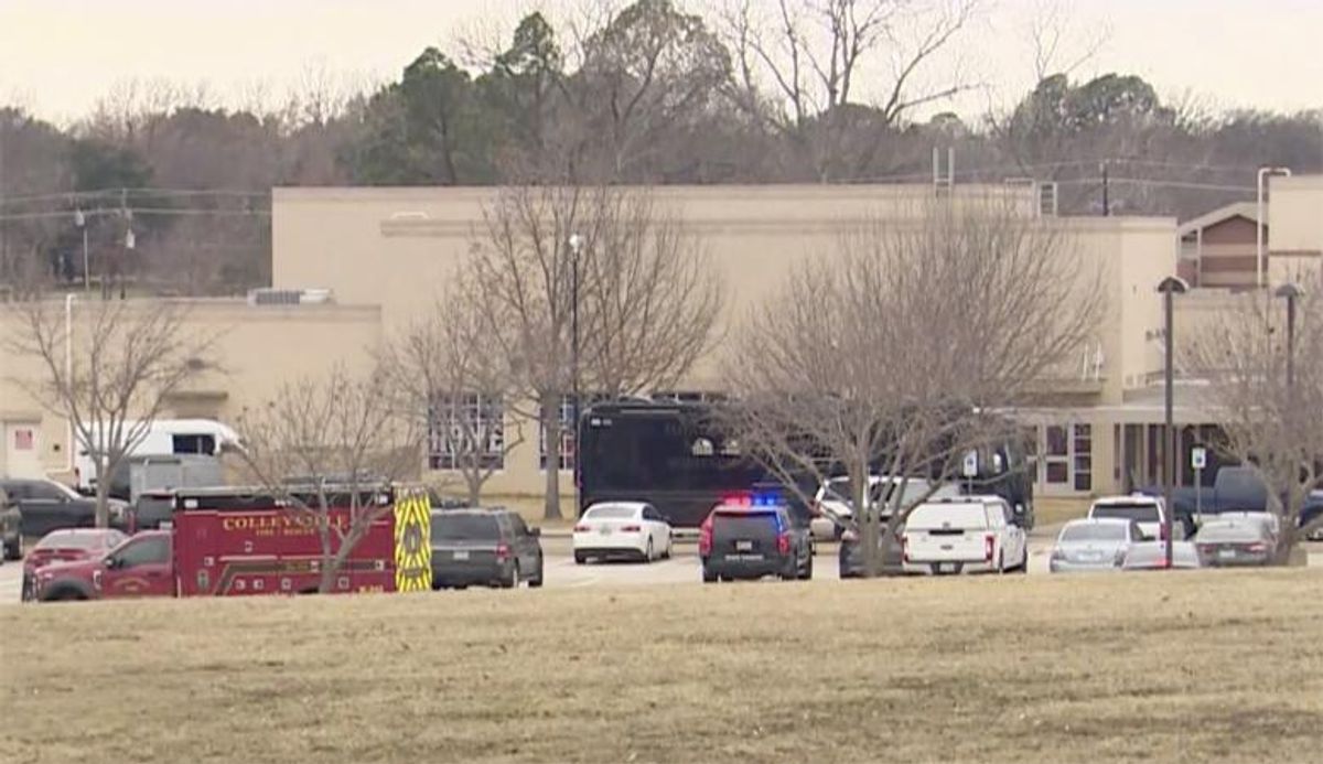 LIVESTREAM: SWAT team responding to hostage situation at Texas synagogue