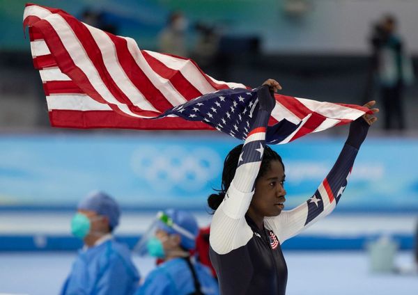 US star Jackson completes fairytale journey to speed skating gold