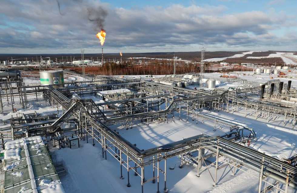 Oil prices surge as Russian invasion of Ukraine rings supply alarm bells