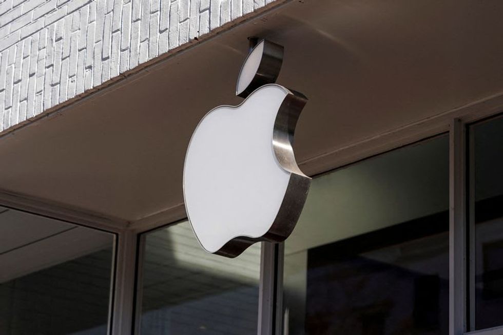 Boeing, Exxon, Apple join Western firms spurning Russia over Ukraine - Vimarsana News