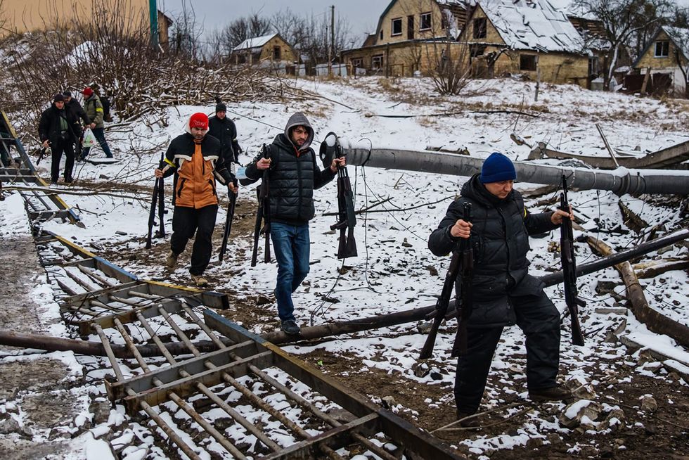 As isolationists cower, Ukrainian resistance and sanctions give Putin hell