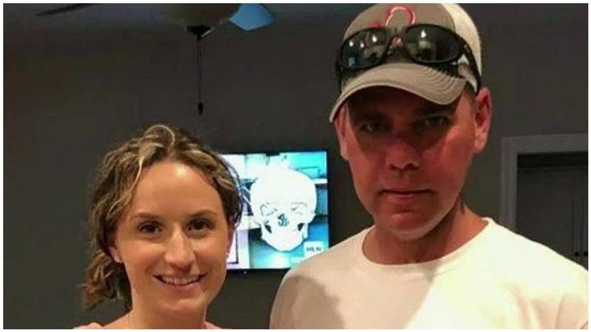 Alabama cop shoots estranged wife before turning gun on himself