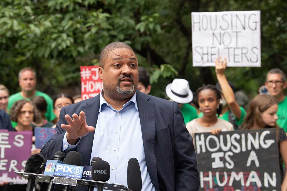 Overwhelmed prosecutors quitting ‘in tears’ amid staffing crisis, NYC district attorneys say