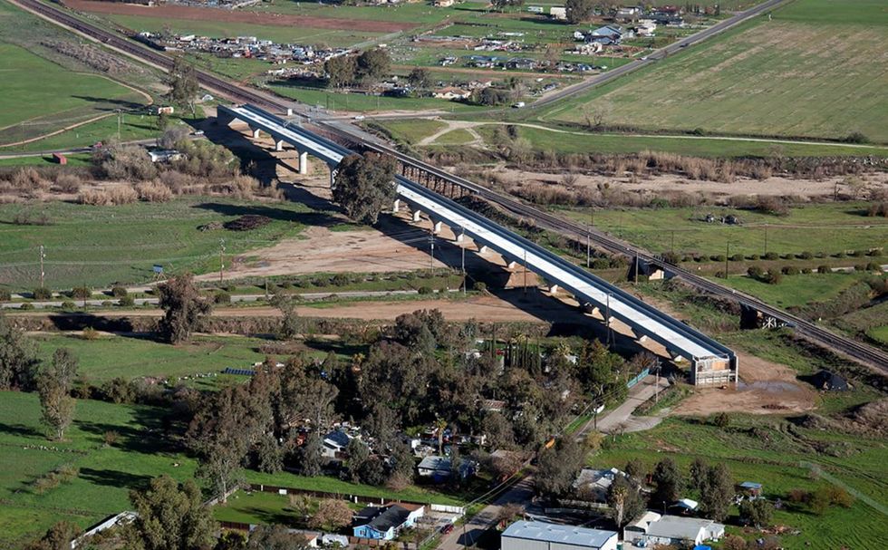 California bullet-train route OK’d from San Joaquin Valley to Bay Area