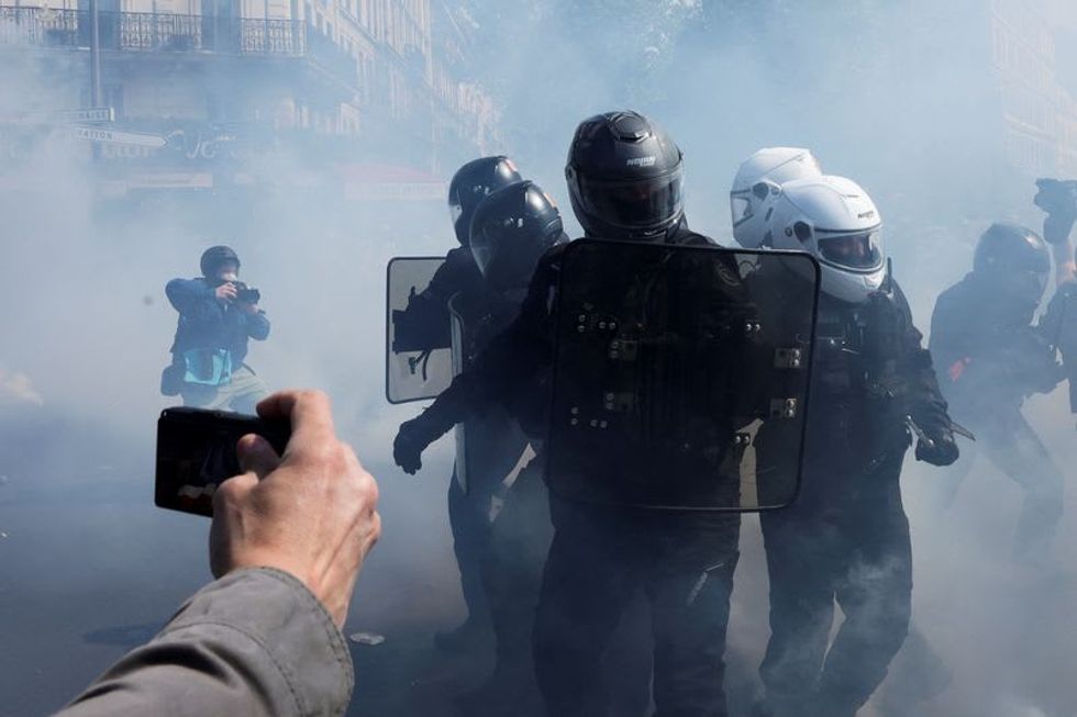 Violence erupts in May Day protests in Paris, marchers criticize re-elected Macron - Vimarsana News
