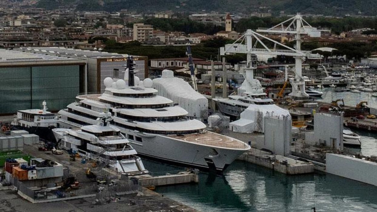 Putin's mega yacht? Mystery ship appears ready to set sail from Italy