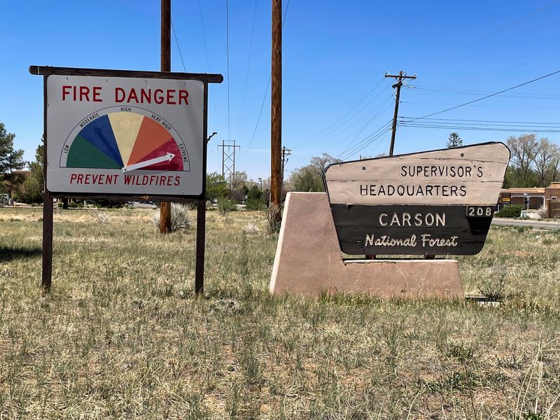 'No good place to stop it': More people flee New Mexico wildfire - Vimarsana News