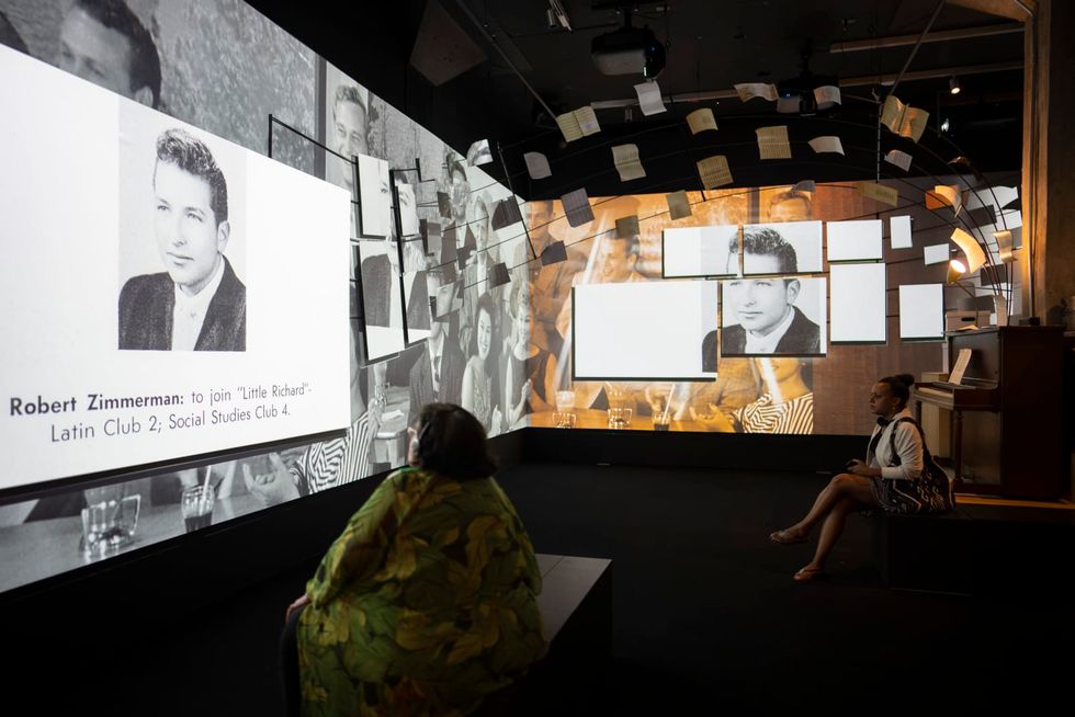 Lost footage of Bob Dylan's 1969 Isle of Wight performance unearthed by San Diego company - Vimarsana News