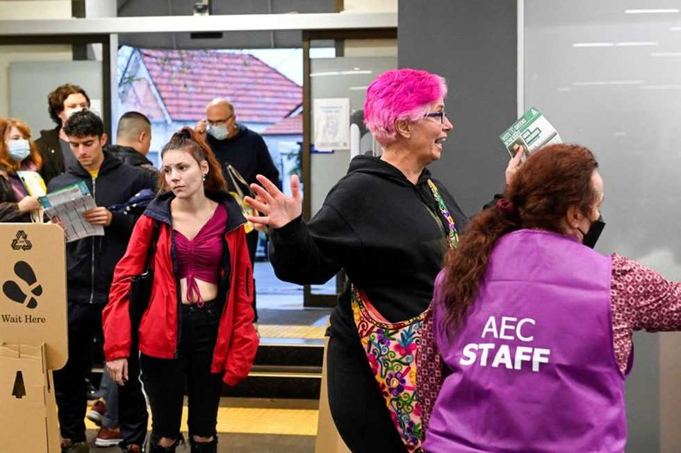 Australian women unleash new political force on climate, integrity: analysis