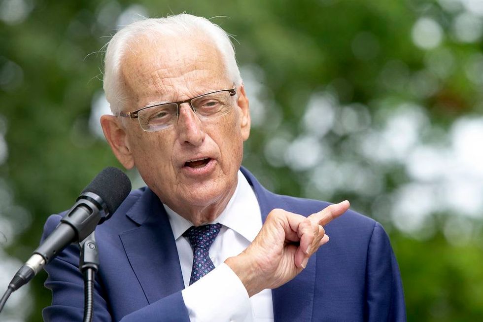 Clarence Thomas should resign over his wife’s efforts to overturn Trump loss, NJ lawmaker says