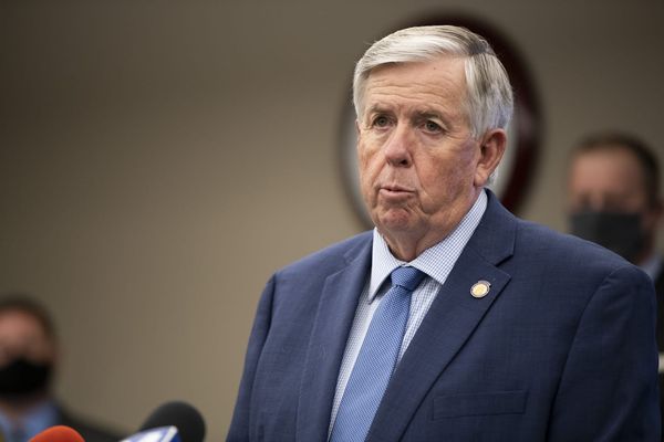GOP governor commutes sentence of ex-NFL coach who injured 5-year-old while drunk driving