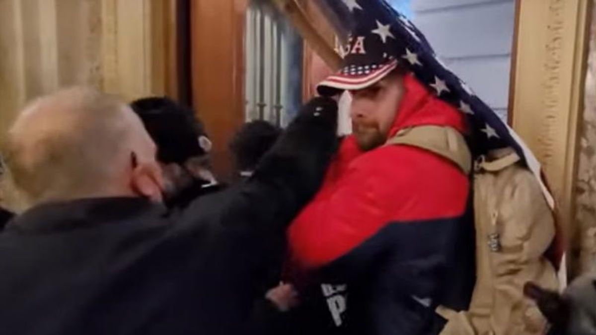 Topeka man tells judge he will defend himself from charges in Jan. 6 attack on US Capitol