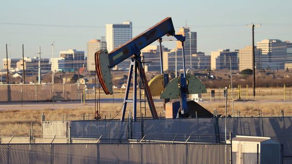Texas power grid woes hit Tesla