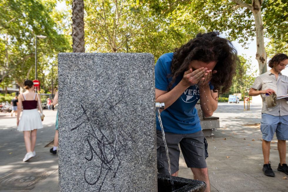 Hundreds dead in Spanish and Portuguese heatwave