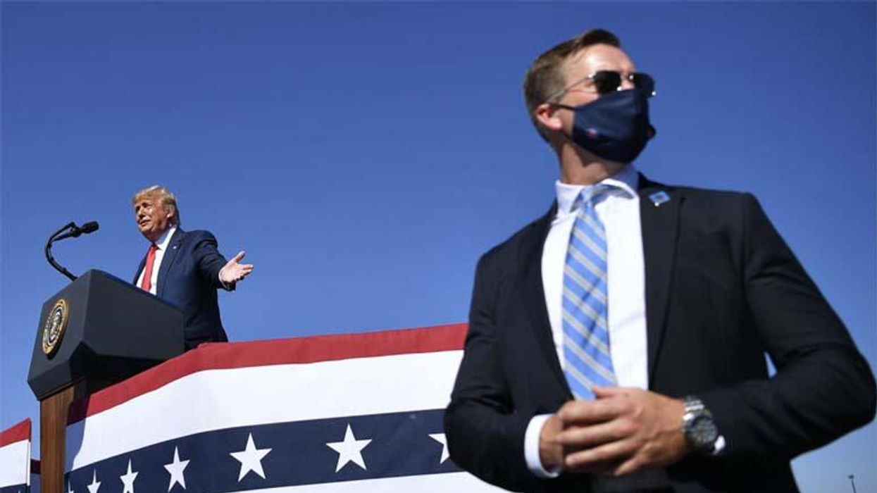 'Very suspicious': Secret Service expert questions use of texts on Jan 6th instead of agents using radios
