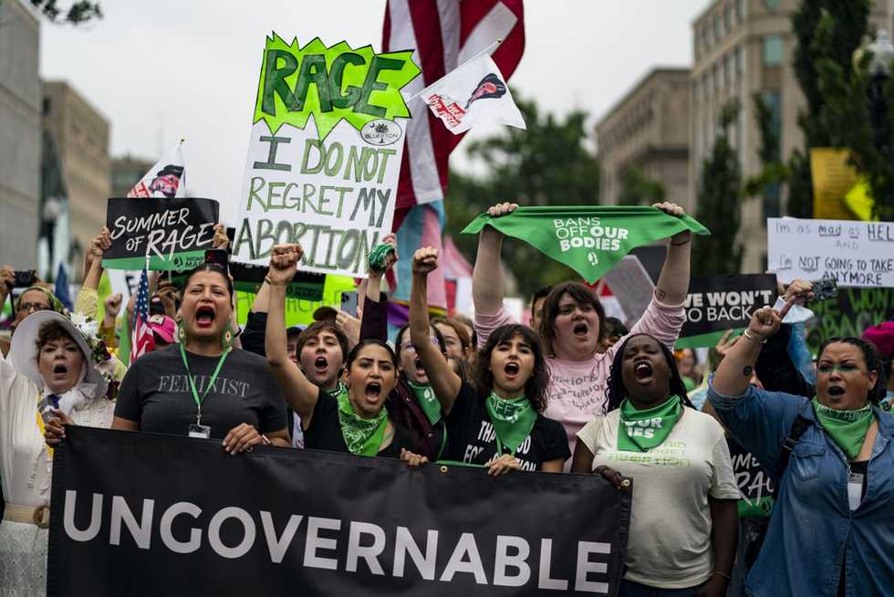 What would California do if Republicans passed a national abortion ban?