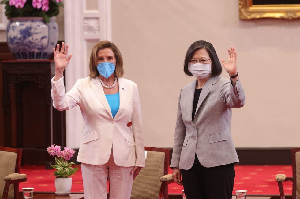 Record number of people watch Pelosi's flight to Taiwan on internet
