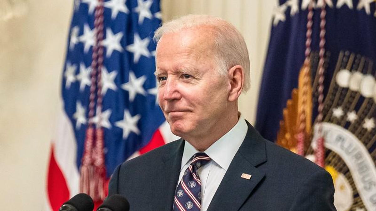 Joe Biden refuses to fire DHS official embroiled in J6 text deletion scandal