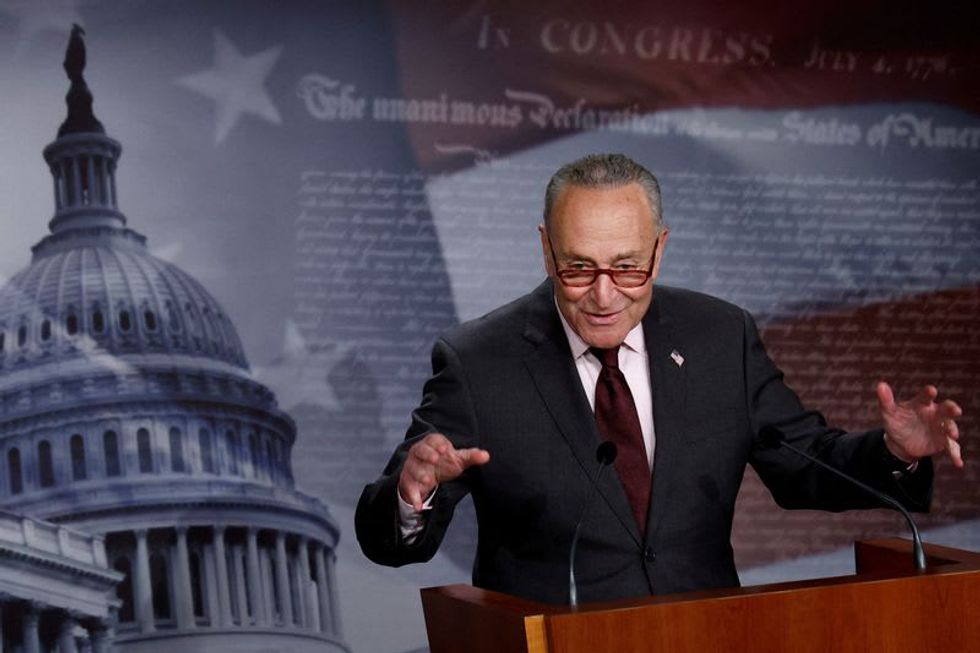 Democrats score big wins on climate, drugs with $430 billion U.S. Senate bill - Vimarsana News