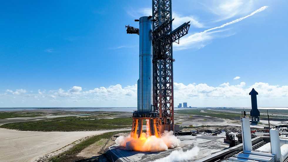 SpaceX performs hot fire tests on Starship and super heavy, this time without a fireball