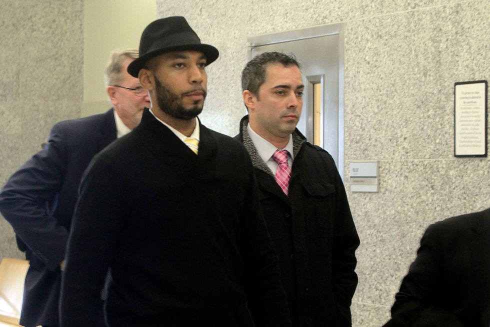 Brooklyn district attorney moves to dismiss nearly 400 convictions tied to dirty NYPD cops - Vimarsana News