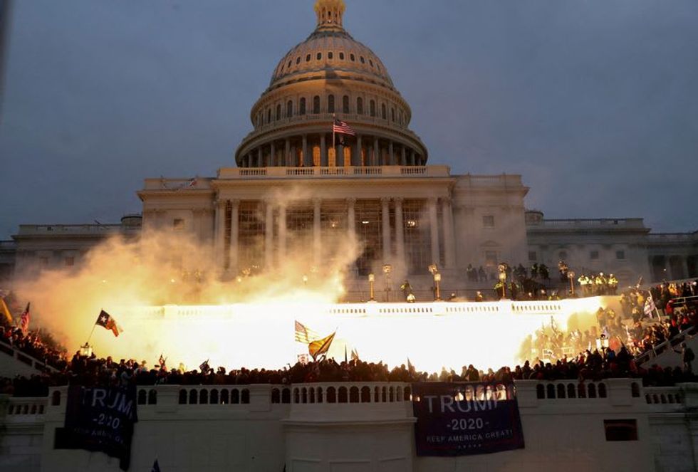 Illinois man pleads guilty to assaulting Reuters journalist during Capitol riot