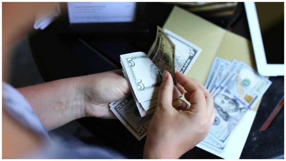 Investigation finds Texas restaurant owner gave over $230K of workers' tips to restaurant managers