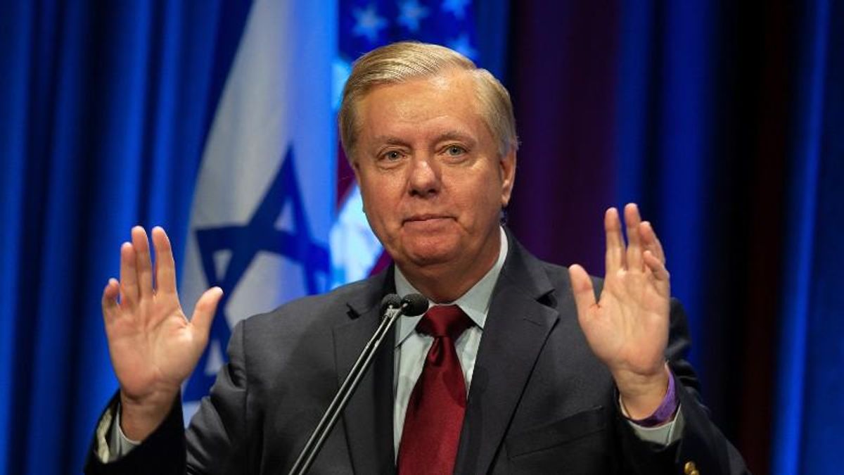 Lindsey Graham must testify in Georgia probe into Trump’s coup attempt: Republican former governor