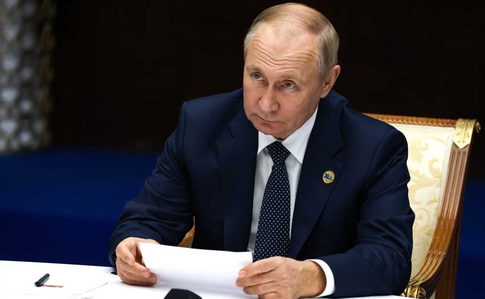 Putin imposes martial law in annexed Ukrainian territories