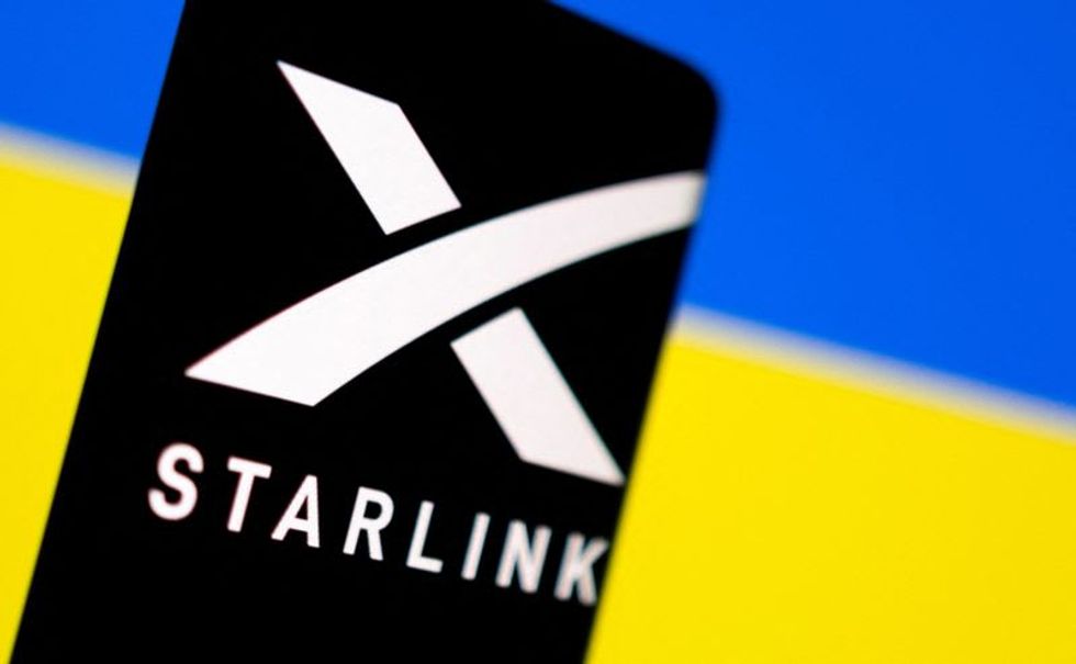 White House in talks with Elon Musk to set up Starlink in Iran - CNN