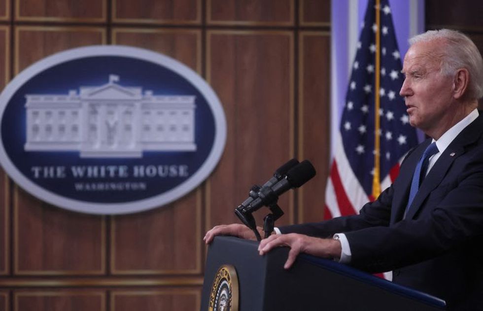 U.S. appeals court temporarily blocks Biden's student loan forgiveness plan