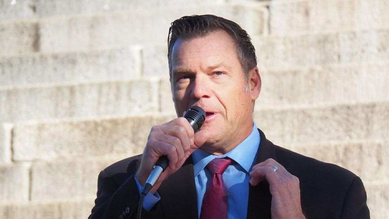 Kansas GOP candidates Kobach, Johnson tripped up by spectacular advertising gaffes