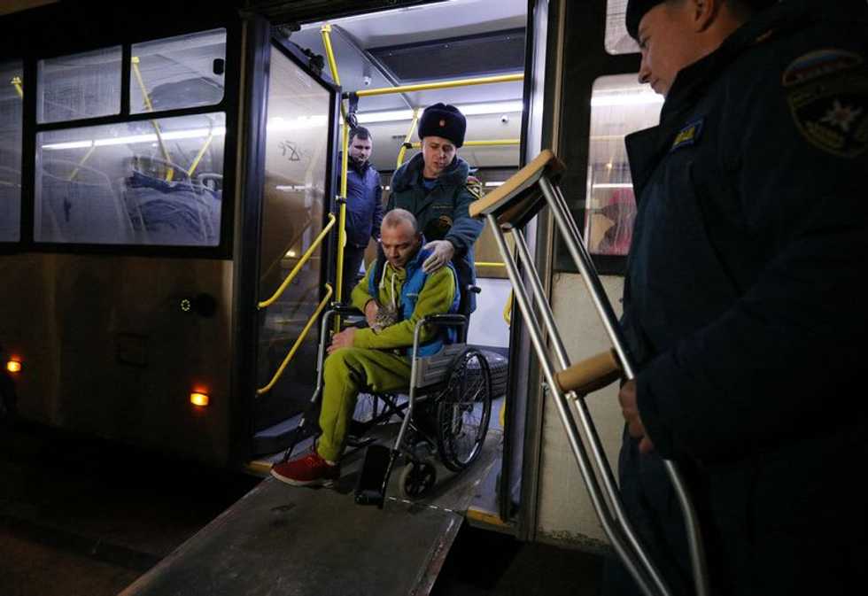 Ukrainian troops reclaim dozens of towns from Russian control, close in on Kherson