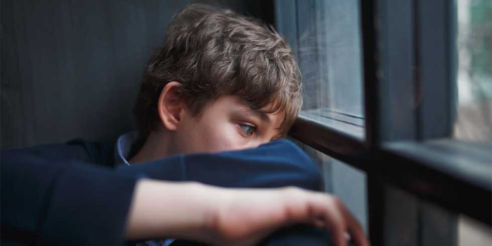 Meta-analysis shows a strong association between loneliness and depressive symptoms in children and adolescents