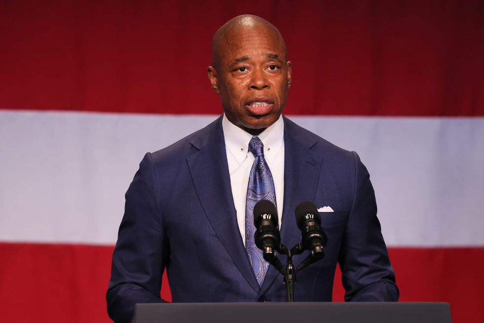 Mayor Adams says feds, state must reimburse NYC for migrant crisis now that 'campaign season is over' - Raw Story - Celebrating 18 Years of Independent Journalism - Vimarsana News