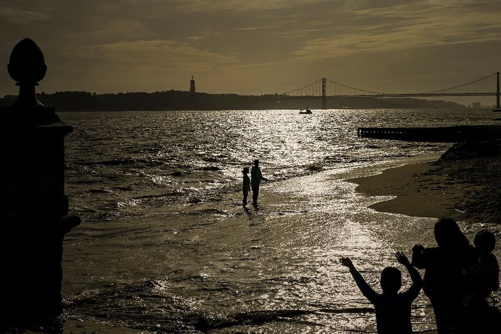 'European California' Portugal woos Americans seeking better life