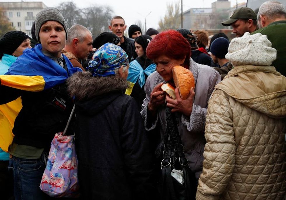 In newly liberated Kherson, Ukrainians celebrate -- but worry about what's next