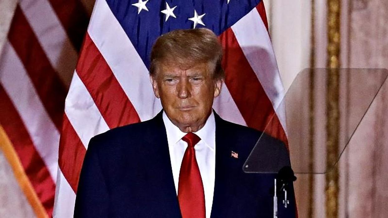 Trump starts speech by whining about teleprompter: 'They wonder why I don't pay the bill'