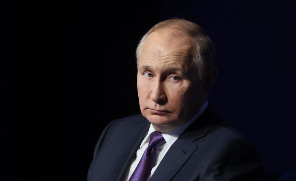 Kremlin says Putin open to talks but U.S. stance on Ukraine makes it difficult