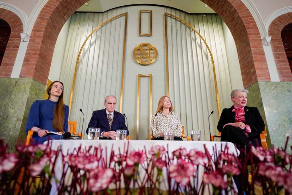 Nobel awards to take place in Stockholm with full glitz and glamour