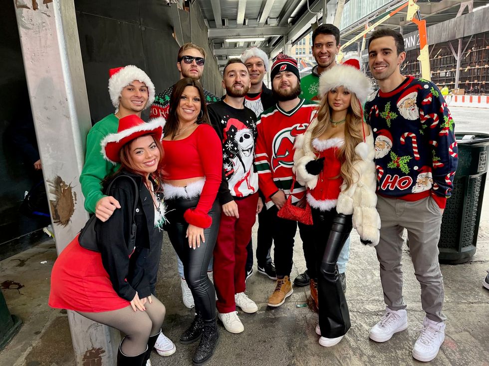 SantaCon’s boozy St. Nicks return to Manhattan for annual drinkfest