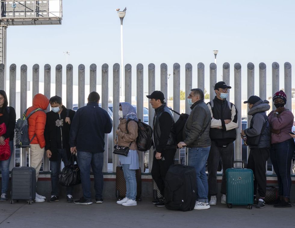 Confusion at the Tijuana border grows as expulsion policy remains in effect