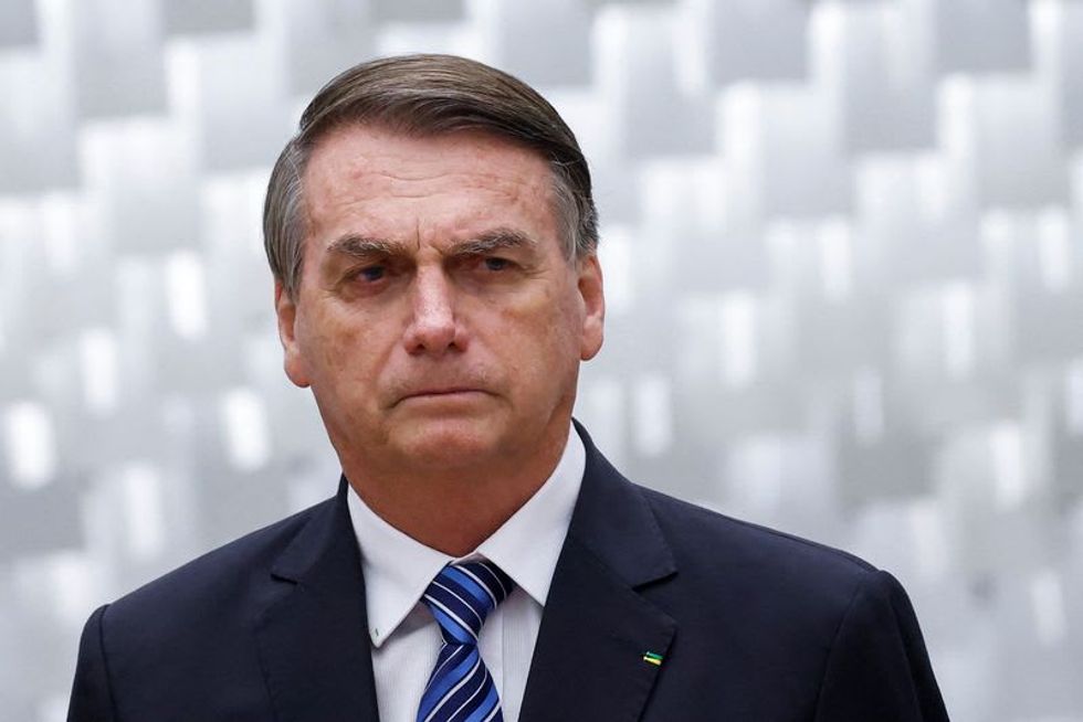 Bolsonaro departs Brazil for Florida, avoiding Lula handover
