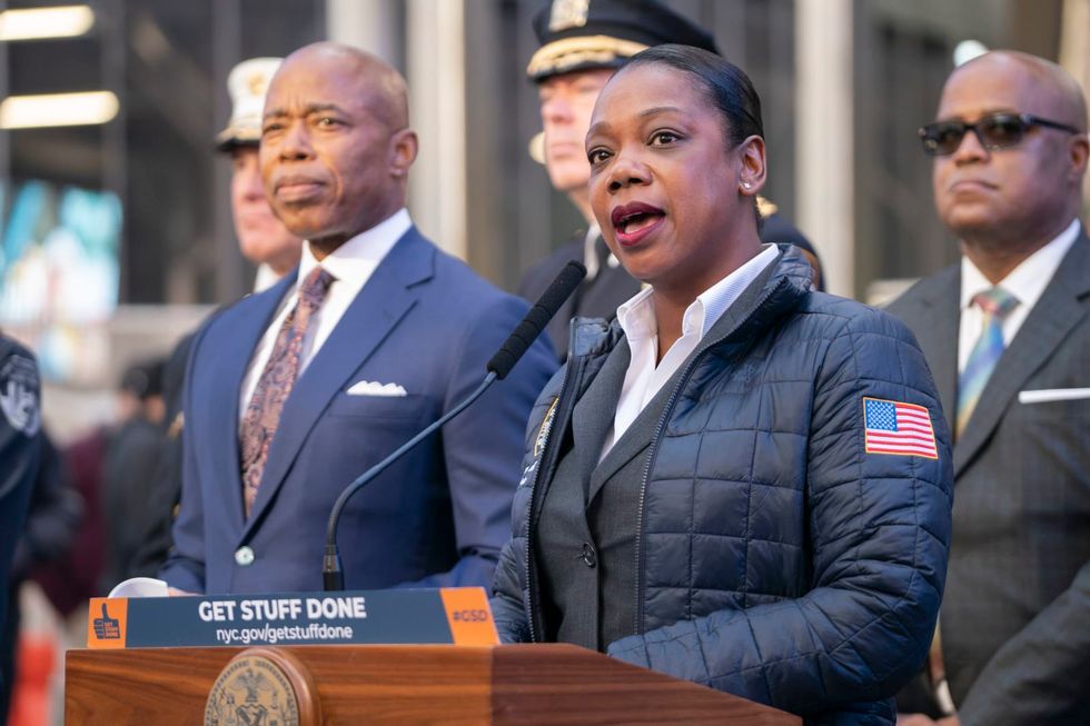 Times Square ball drop is NYC rookie cops’ first assignment; NYPD sees no credible threats