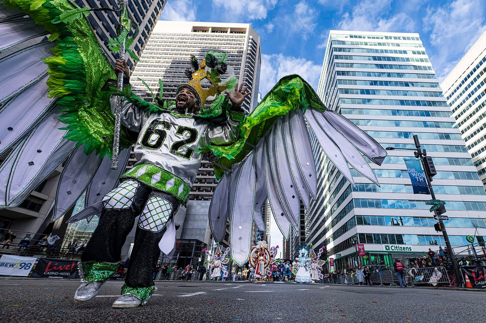 Enthusiastic crowds greet Mummers as they strut to bring in 2023 amid near perfect weather