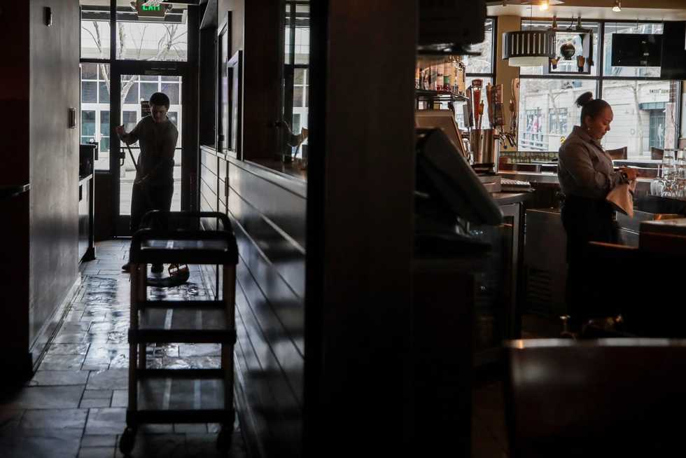 Pandemic-weary workers may see a tougher job market in 2023